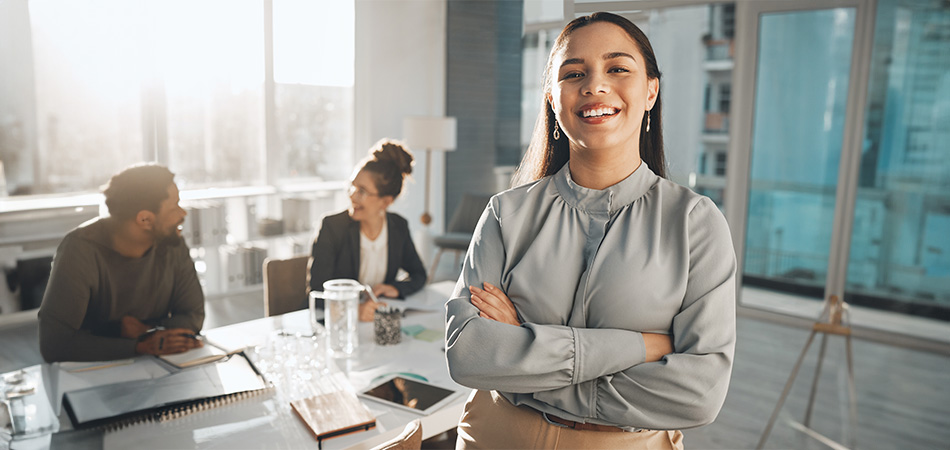 Para conseguir un ascenso laboral debes mantener una actitud positiva. 