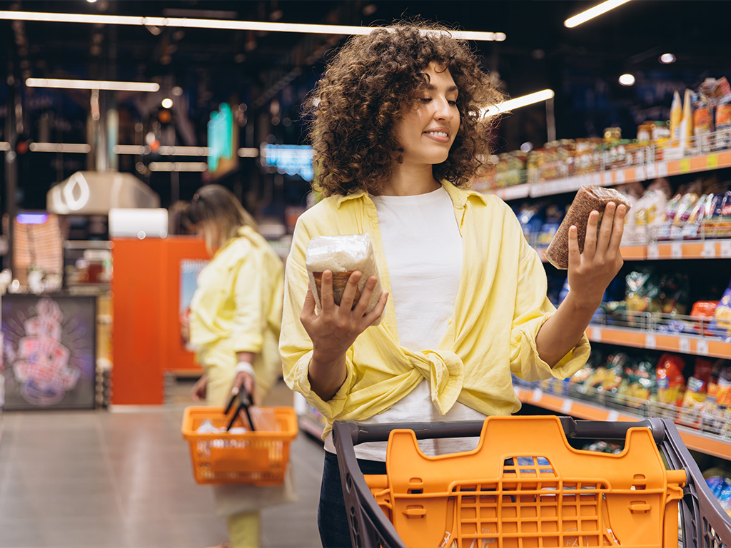 Saber cómo leer etiquetas nutricionales es una herramienta para consumir con conciencia y entender cómo se conforma tu alimentación diaria. 